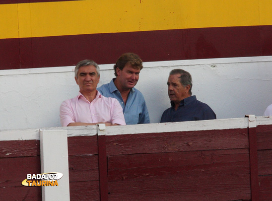 Cutiño junto a Bohórquez y Paco Ojeda