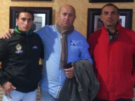 García Corbacho, Francisco Cáceres y Pepe Elbal tras cerrar el apoderamiento (FOTO: CEDIDA)