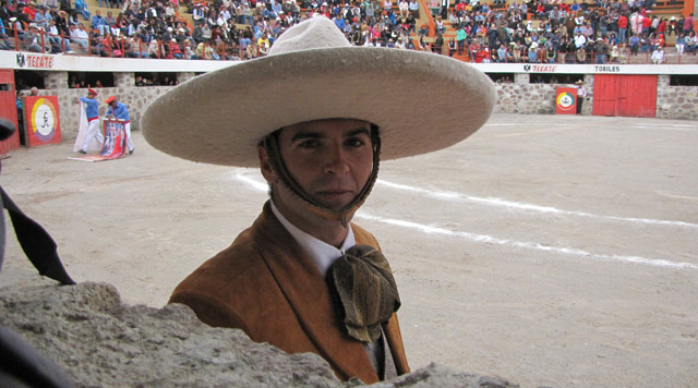 El novillero jerezano Jaime Martínez ataviado al estilo charro (FOTO: CEDIDA)