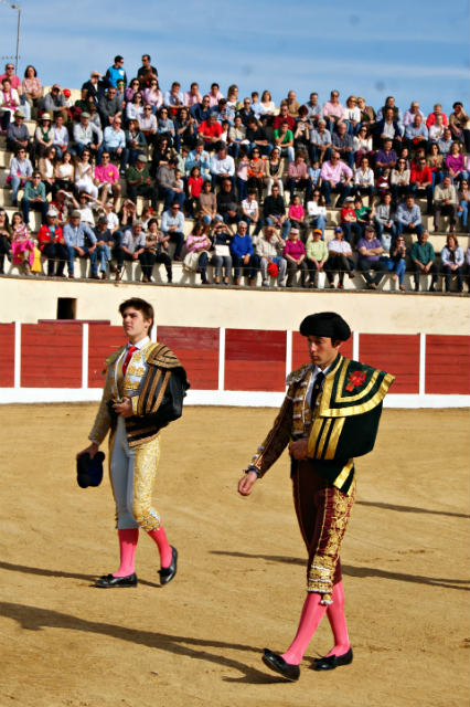 Bolsico y Medina haciendo el paseo