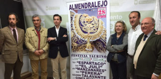 Presentación del cartel del festival de Almendralejo