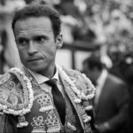 Antonio Ferrera cariacontecido en el callejón de Las Ventas (FOTO: Álvaro Marcos)