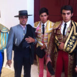 Juan Silva ‘Juanito’ junto a Rivera Ordóñez y el resto de sus compañeros antes de hacer el paseíllo.