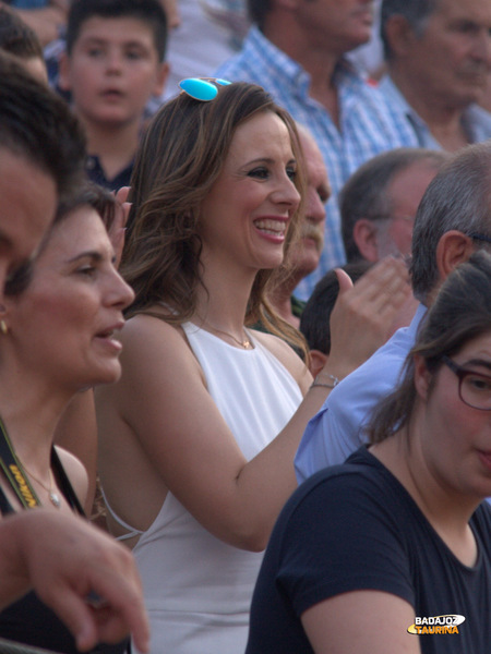 Amelia Romero feliz con el triunfo de Andrés