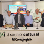 Parte del jurado de El Corte Inglés tras la charla-coloquio (FOTO: JM Ambrós)