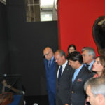 Francisco Rivera acompañado de las autoridades durante la inauguración