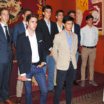Juanito, en primer término con chaqueta beige, en la presentación (FOTO: Toromedia)