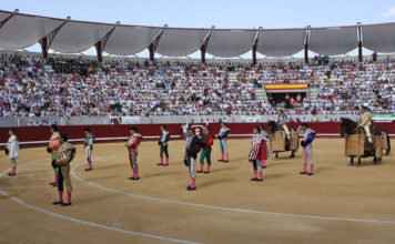 Plaza de toros de Don Benito en el día de su inauguración (FOTO: Gallardo)