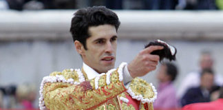 Alejandro Talavante en una imagen de archivo (FOTO: Roland Costedoat)