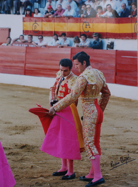 El padrino Ponce cambia sus trastos con los del ahijado