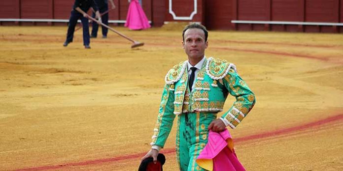 El diestro extremeño Antonio Ferrera, en la Maestranza durante la pasada Feria de Abril. (FOTO: Javier Martínez)