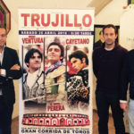 Fotografía que recoge el acto de presentación del cartel de Trujillo