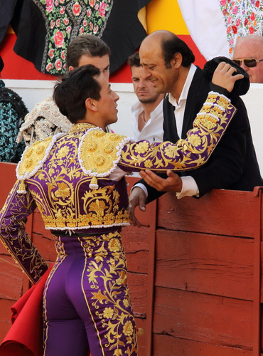 Emotivo brindis de Silva a su padre en el toro de la alternativa