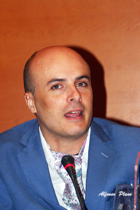 Paco Ruiz que ejerció de moderador del acto (FOTO: Alfonso Plano)