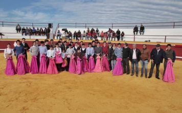 Inauguración del Curso 2017/18 de la Escuela Taurina de Badajoz en Bienvenida