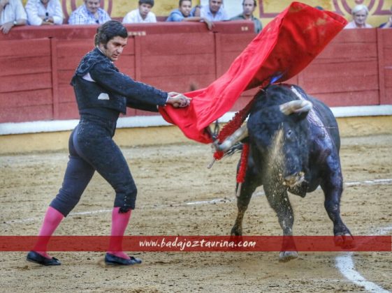 Morante de la Puebla en el cuarto