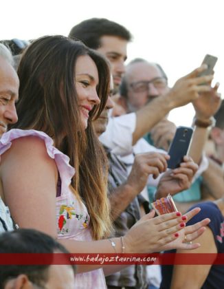 La elegancia de Nieves en el tendido