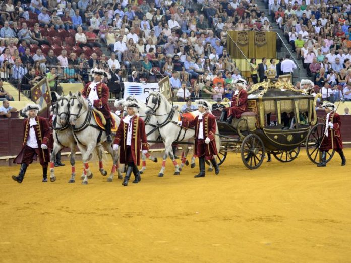 Imagen de los prolegómenos de una corrida a la usanza portuguesa (FOTO: Joao Silva-Aplausos)