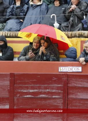 El único momento de distensión del equipo médico en esta feria