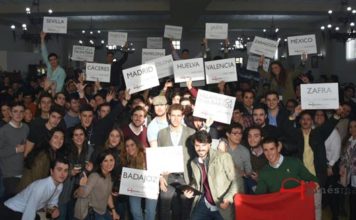 Ginés Marín congrega a 600 jóvenes en La Giralda