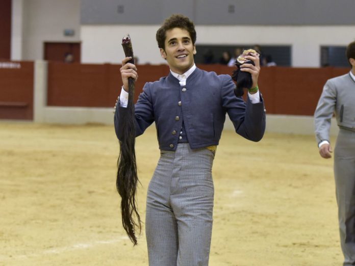 Posada de Maravillas con el rabo cortado en Las Rozas (FOTO: Julián López)