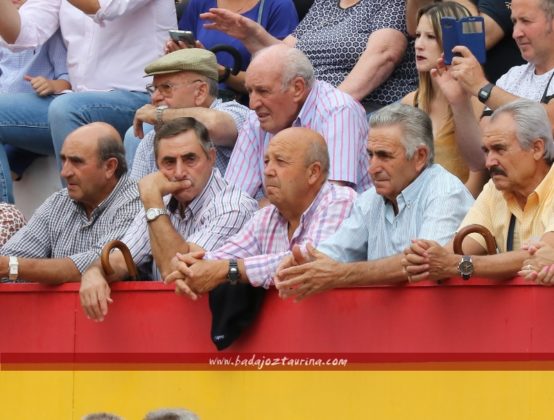 Aficionados al caballo de Valencia del Ventoso